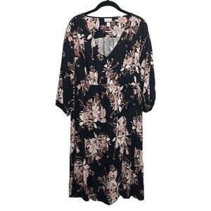 Ingrid and Isabel Floral Maternity Dress Women's size large